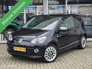 Volkswagen Up! 1.0 black up! BlueMotion Navi Leer Airco