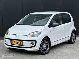 Volkswagen Up! 1.0 cheer up! AIRCO NAVI 121.000KM