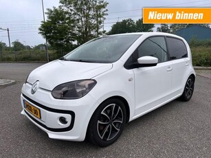 Volkswagen Up 1.0 HIGH ! BLUEM. / NAVI AIRCO CRUISE