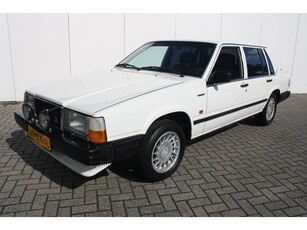 Volvo 740 GL met Overdrive (bj 1986)