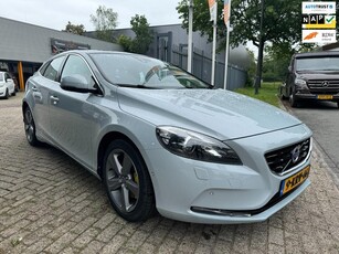 Volvo V40 1.6 16v turbo T4 Summum , navi, cruise,elec