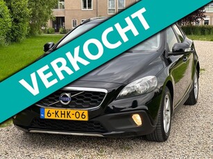 Volvo V40 Cross Country 1.6 D2 Kinetic LED Navi