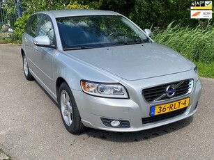 Volvo V50 2.0 Business Edition, leer, Navi, Dealerauto