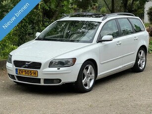 Volvo V50 2.4i Kinetic Bomvol leer clima memorie 5 cilinder