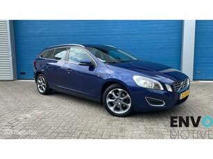 Volvo V60 1.6 T3 Ocean Race Clima Weinig KM Goed ond.