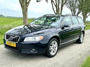 Volvo V70 1.6 T4 Summum Xenon Leder NAP Nette auto