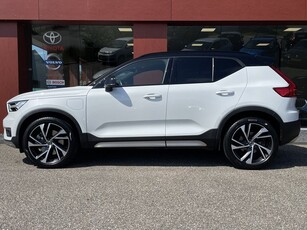 Volvo XC40 1.5 T5 Twin Engine R-Design Pilot assist 360