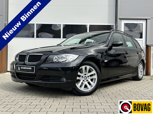 BMW 3 Serie Touring 320i Executive YoungTimer|Pano|Trekhaak|