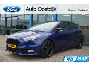 Ford Focus 2.0 ST 250PK Winterpack Cruise Navi Parkeersensoren Achter Privacy Glass 19''Inch Velgen *Sportief*