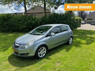 Opel Corsa 1.4 5 drs