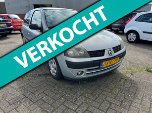 Renault Clio 1.2-16V Expression Handel/Export Prijs