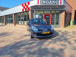 Renault Clio 1.2-16V Special Line