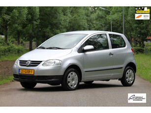 Volkswagen Fox 1.2 Trendline / Slechts 77.000 km. / Stuurbekrachtiging / Elektrische ramen