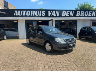 Volkswagen Polo 1.4-16V Comfortline 5Drs Airco Cruise Ctr Elek Pakket