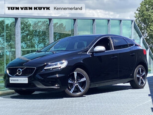 Volvo V40 1.5 T3 Polar+ Sport Automaat, R-design, Panoramadak, Stoelverwarming, Extra getinte ramen, High performance audio, Parkeercamera, Park assist voor- en achter, 17 inch R-design wielen