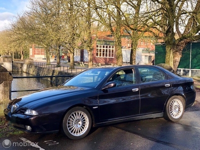 Alfa Romeo 166 - 3.0 V6 HANDSCHAKELING! -NW DISTR. - BEURT.