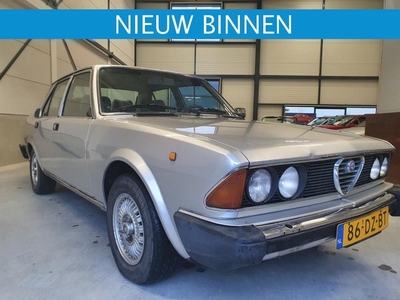 Alfa Romeo Alfa 6 2.5 Exclusive UITZONDERLIJKE AUTO