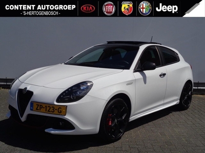 Alfa Romeo Giulietta 1.4 Turbo Sport / Panoramadak / Leer