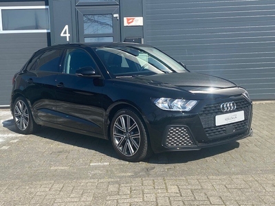 Audi A1 Sportback 30 TFSI S-Line wielen/ Apple carplay