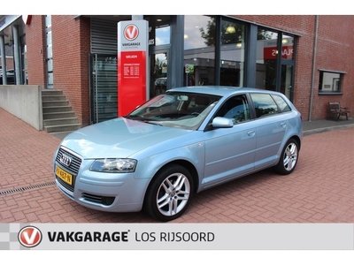 AUDI A3 1.6 SPORTBACK 85KW Attraction Navi Pdc