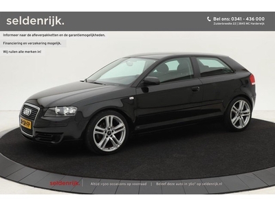 Audi A3 *Lees advertentie* 2.0 FSI Attraction Climate