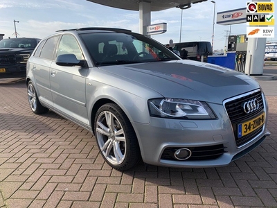 Audi A3 Sportback 1.4 TFSI S Edition PANO Ketting nieuw!