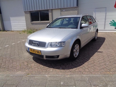 Audi A4 Avant 1.9 TDI 130pk AIRCO!! 6BAK!! VELGEN!! 2005!!