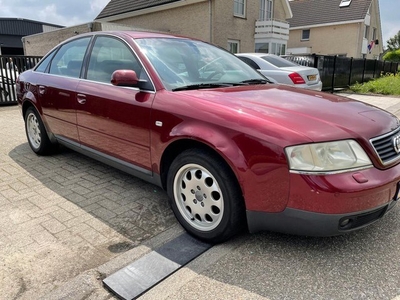 Audi A6 2.4 5V