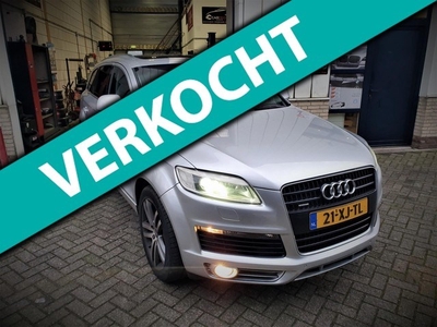 Audi Q7 3.0 TDI quattro 5+2 Panoramadak/ 20''Velgen/