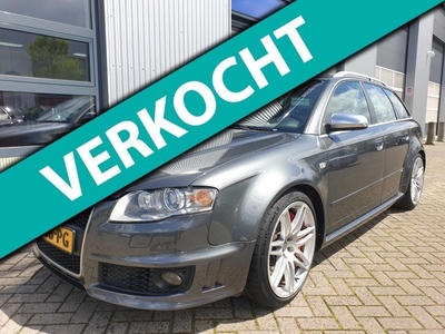 Audi RS4 A4 4.2 V8 quattro / nette staat / YOUNGTIMER