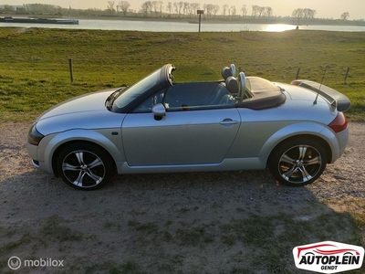 Audi TT Roadster 1.8 5V Turbo ZOMERAANBIEDING! €500,-korting