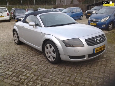 Audi TT Roadster 1.8 5V Turbo zeer lux,s lmv NL auto NAP KM