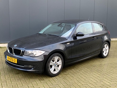 BMW 1-serie 118i Business Line Aut Leder Navi