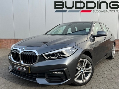 BMW 1-serie 118i Executive Edition Apple CarPlay LED