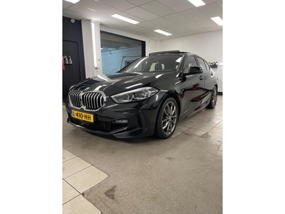 BMW 1-serie 118i High Executive M-Pakket