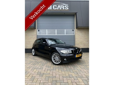 BMW 1-serie 120D High Executive Automaat NAP LM 17