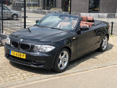 BMW 1 Serie Cabrio 118i Executive (bj 2008)