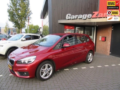 BMW 2-serie Active Tourer 220i Centennial High Executive