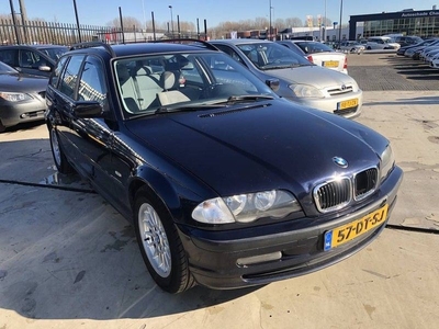 BMW 3 Serie 318 I TOURING (2000)