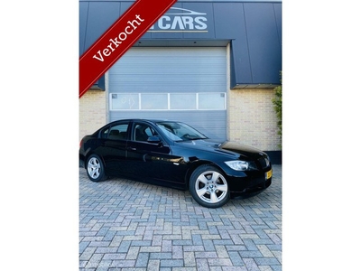 BMW 3-serie 318D Executive M sportClimaGr NaviLM 17