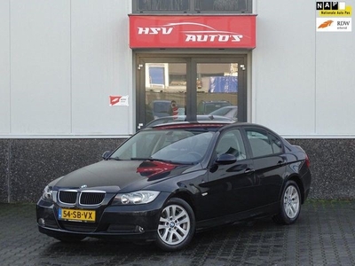 BMW 3-serie 318i KEURIGE AUTO bj2005