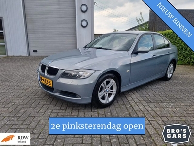 BMW 3-serie 318i keyless entry, keyless starten en rijden