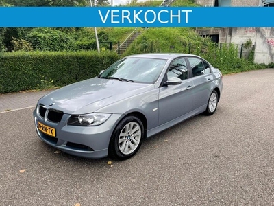 BMW 3-serie 320i Executive PDC Clima YOUNGTIMER