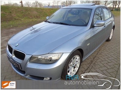 BMW 3-serie 320i Executive SEDAN / AUTOMAAT / CLIMA / XENON