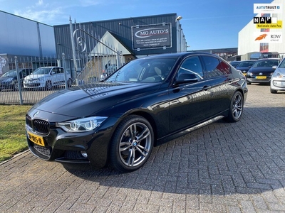 BMW 3-serie 320i High Executive