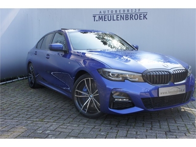 BMW 3-serie 320i M pakket, head up, schuifdak, (bj 2022)