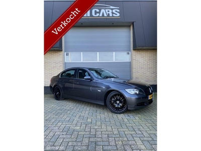 BMW 3-serie 325i Executive AutomaatClima LM 18