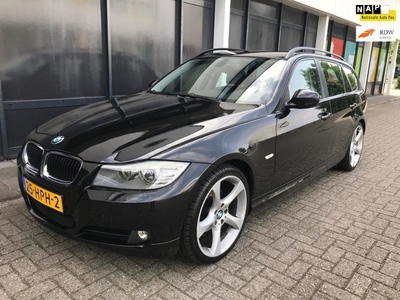 BMW 3-serie Touring 2009 Groot Navi PDC Leer Aut Clima