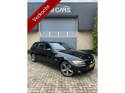 BMW 3-serie Touring 318D Automaat High Executive LM 18