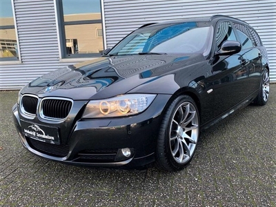 BMW 3-serie Touring 318i Business Line (2010)